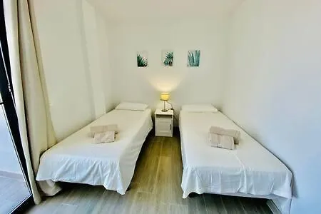 Royal Palm 22 Luxurious 3 Bedroom Penthouse Nerja Exterior foto