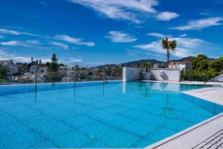 Appartement Royal Palm 22 Luxurious 3 Bedroom Penthouse Nerja