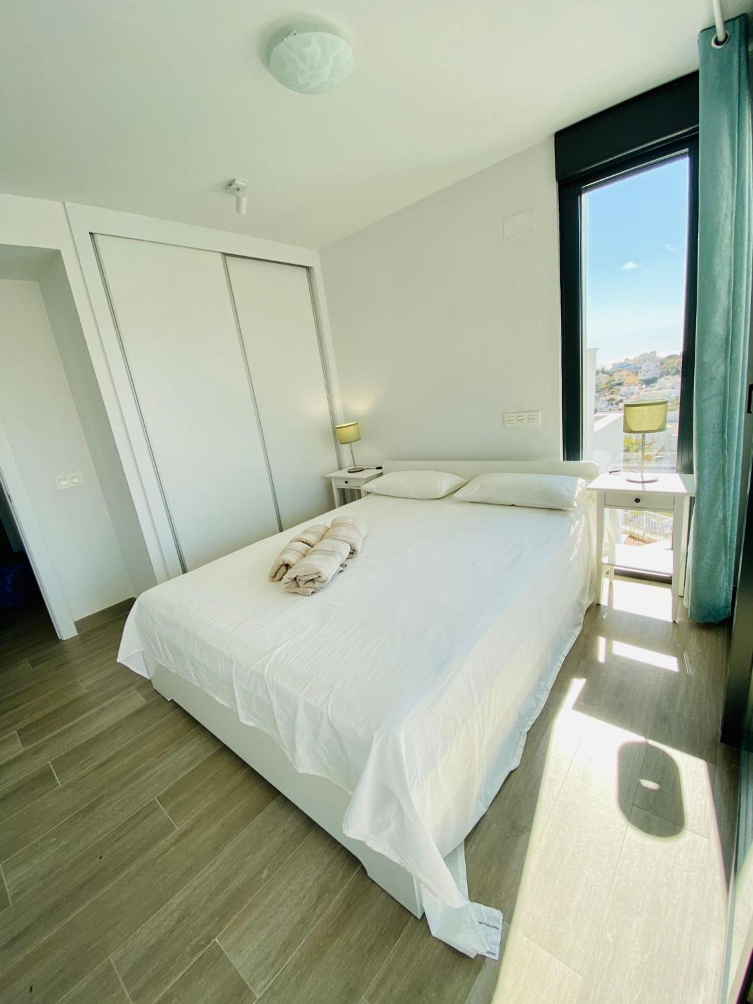 Royal Palm 22 Luxurious 3 Bedroom Penthouse *