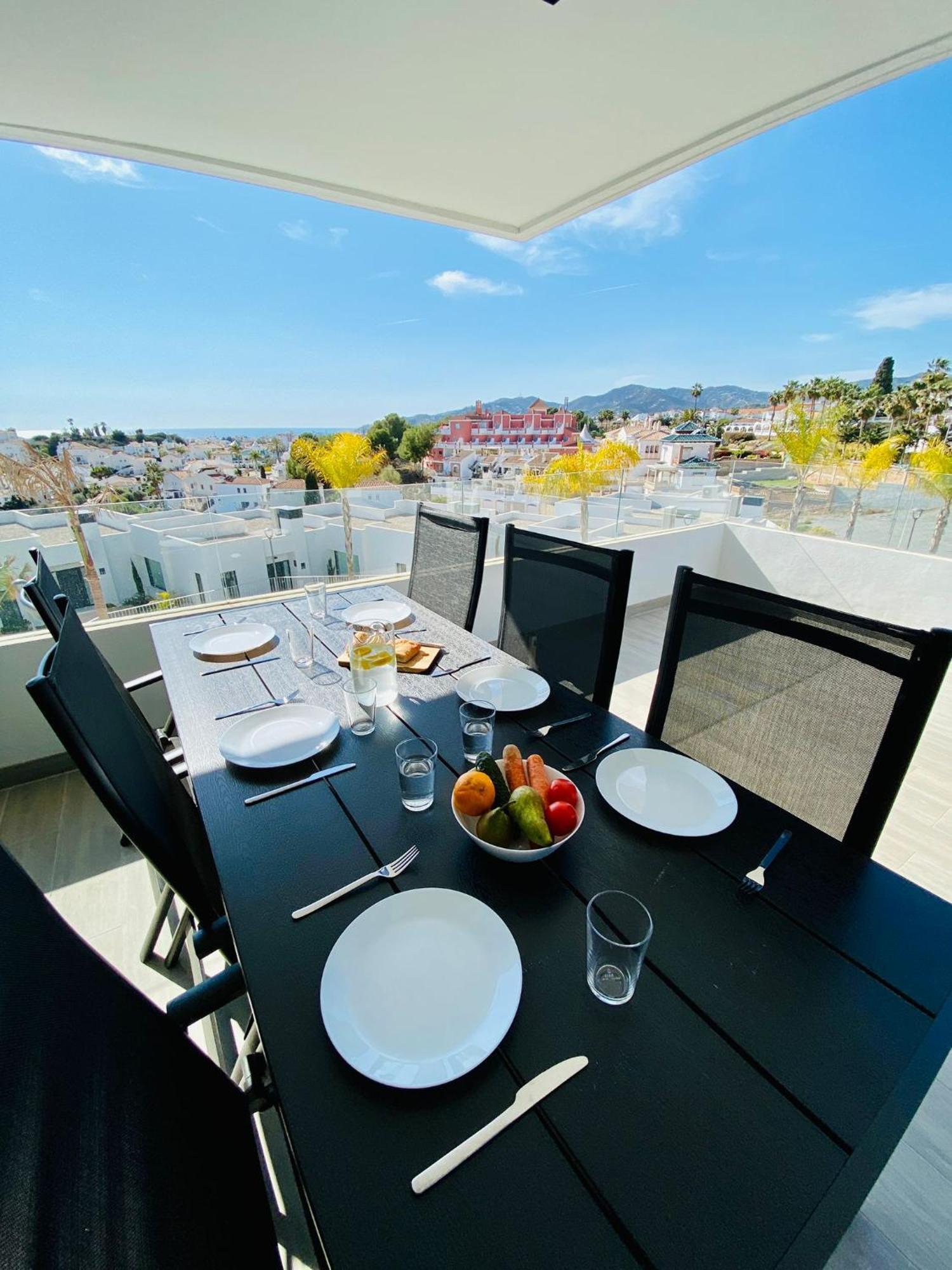 Royal Palm 22 Luxurious 3 Bedroom Penthouse Nerja