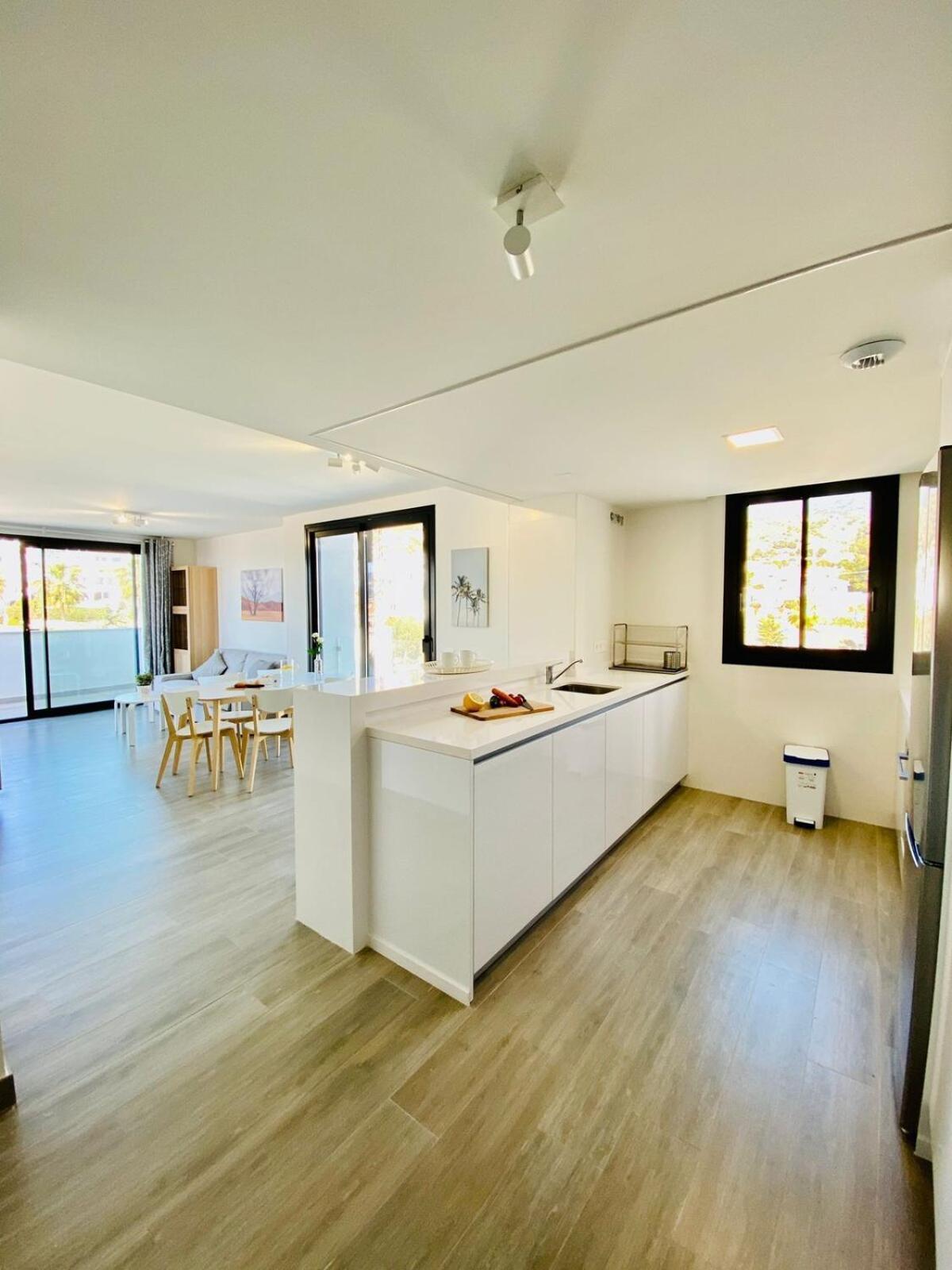 Royal Palm 22 Luxurious 3 Bedroom Penthouse * Nerja